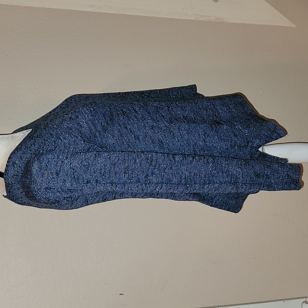 Sweaters - Picture 7 of 16